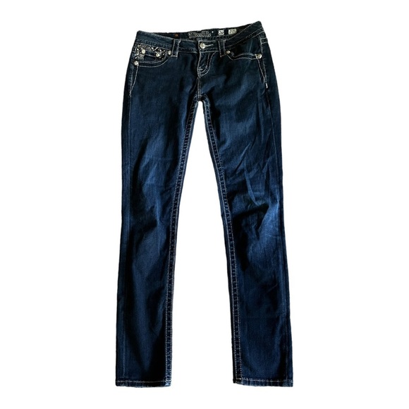 Miss Me Midrise Easy Skinny size 26, embellished jeans - Picture 3 of 9